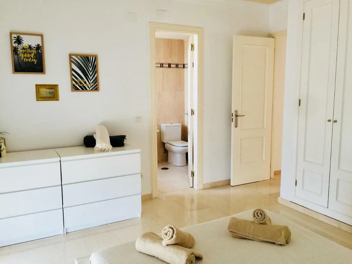 Holiday home La Perla Beachfront Villa Benalmadena